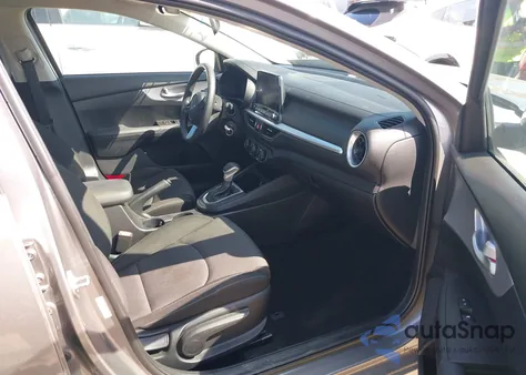 2024 Kia Forte Lxs из США, поврежденный, VIN 3KPF24AD0RE817406